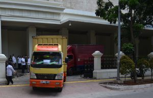 Pemindahan Koleksi Museum Nasional ke Storage TMII