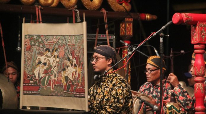 Wayang Beber juga menceritakan tentang Panji - https://festivalpanji.id/galeri/